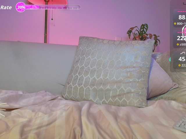 SallyeLeins — live female cam