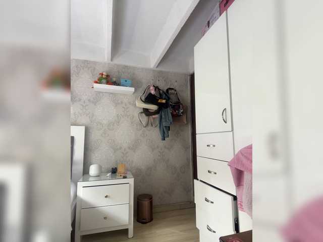 SallyeLeins live cam on BongaCams