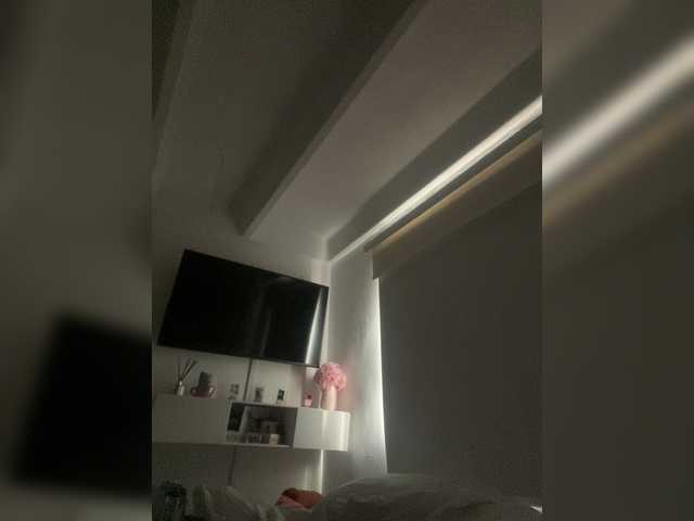 SallyeLeins's BongaCams profile