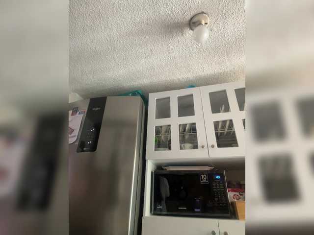 SallyeLeins's BongaCams show and profile