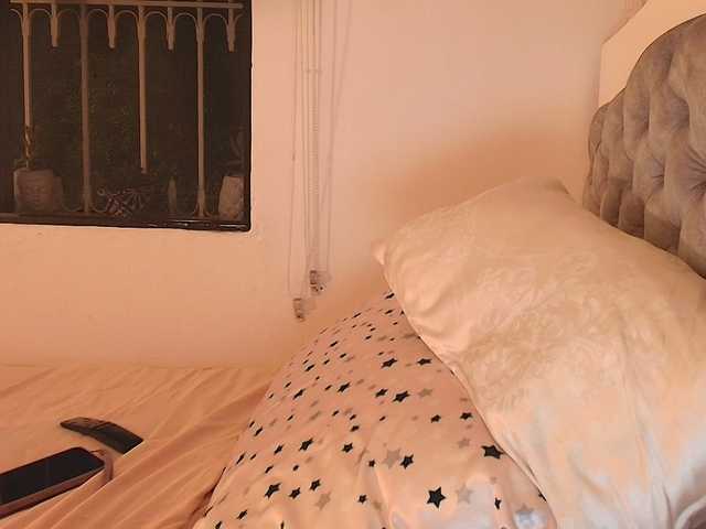 Live трансляция SallyeLeins - slutnetki.online