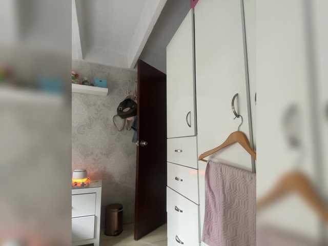 SallyeLeins live cam on BongaCams