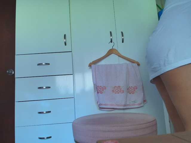 SallyeLeins live cam on BongaCams
