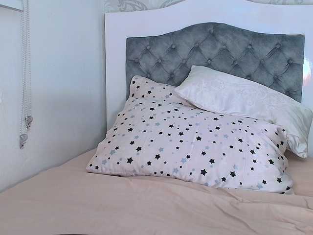 SallyeLeins live cam on BongaCams