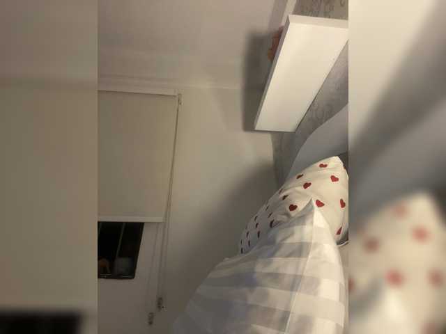 go to chat with SallyeLeins