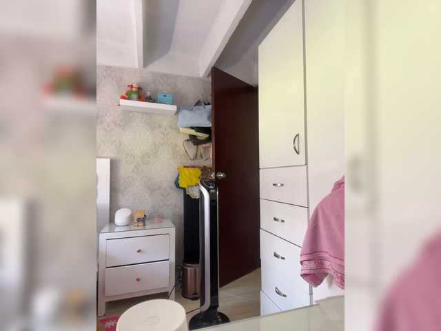SallyeLeins live cam on BongaCams