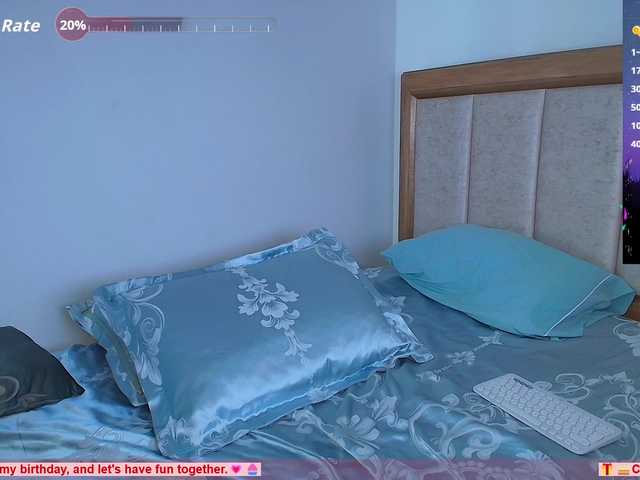 SallyeLeins live webcam show
