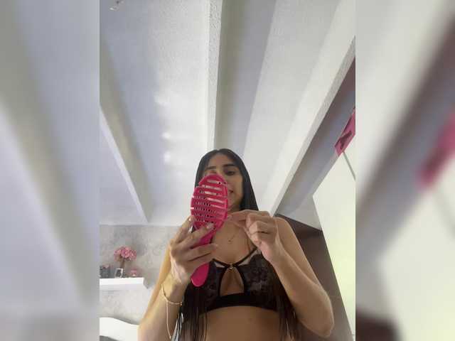 SallyeLeins live cam on BongaCams