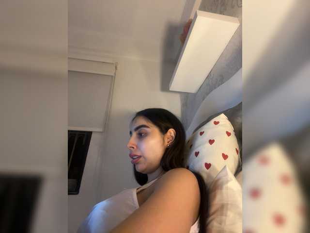  SallyeLeins chat room