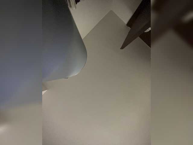 SallyeLeins live webcam show