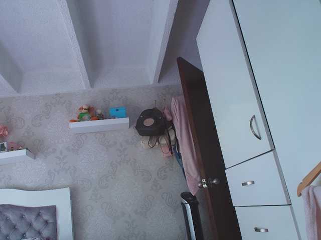 SallyeLeins live cam on BongaCams