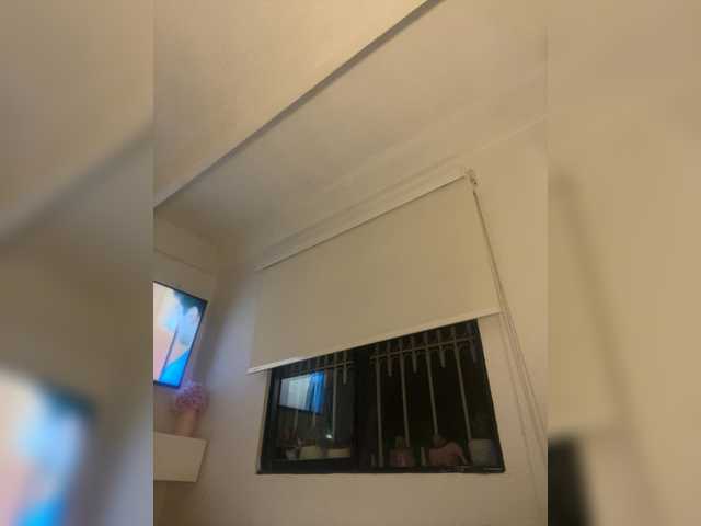 SallyeLeins's BongaCams show and profile