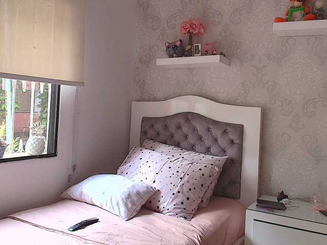 SallyeLeins live cam on BongaCams