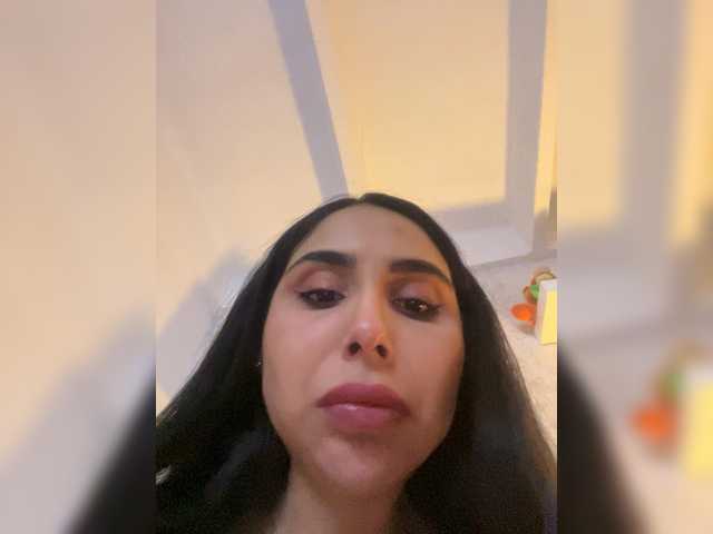 SallyeLeins's BongaCams show and profile