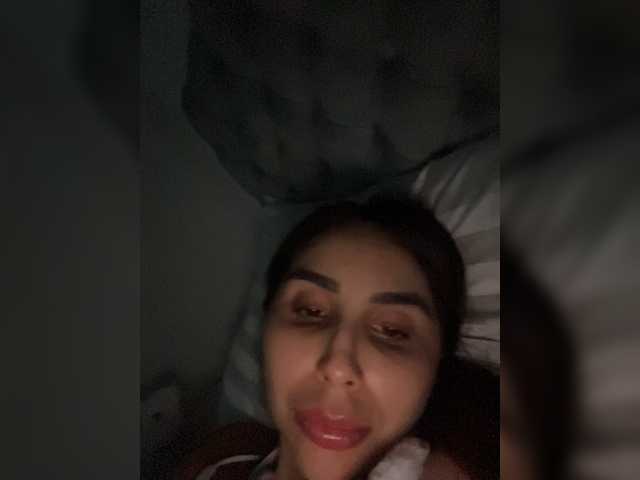 SallyeLeins live cam preview