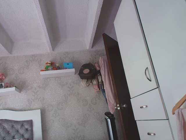 SallyeLeins live cam on BongaCams