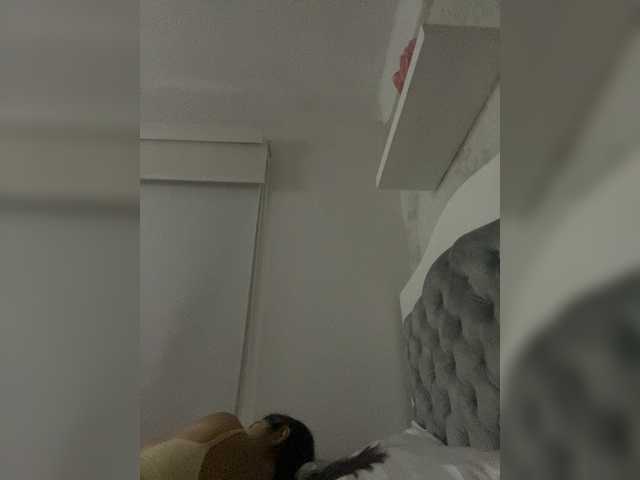 SallyeLeins's BongaCams show and profile