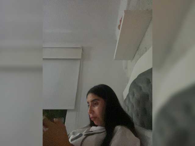 SallyeLeins's BongaCams show and profile