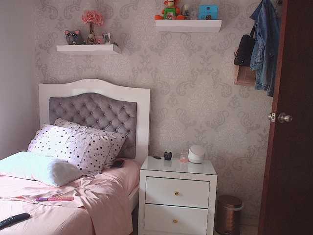 Live трансляция SallyeLeins - slutnetki.online