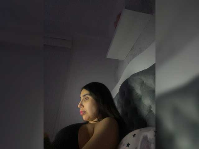 SallyeLeins's BongaCams profile