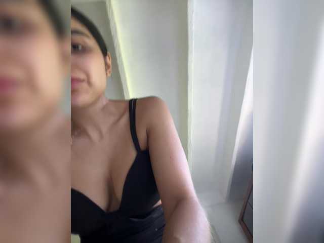 SallyeLeins live cam on BongaCams