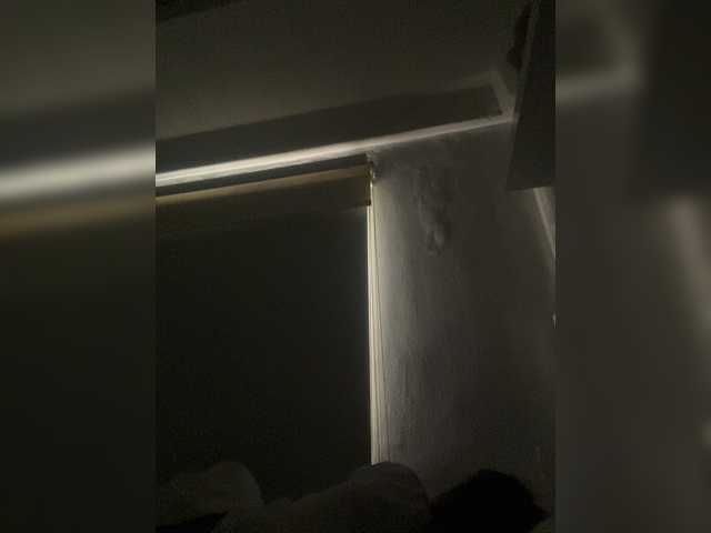 SallyeLeins's BongaCams show and profile