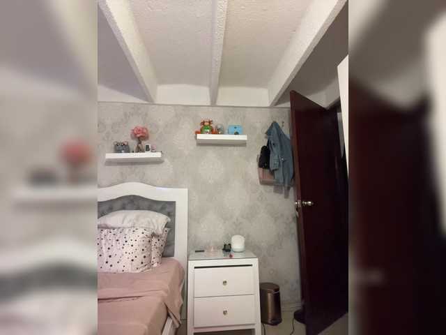 SallyeLeins live cam on BongaCams
