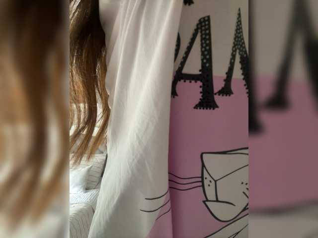 SallyeLeins live cam on BongaCams