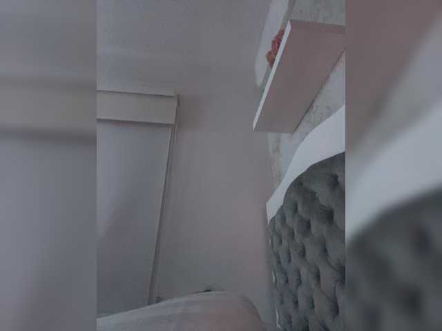 SallyeLeins's BongaCams show and profile