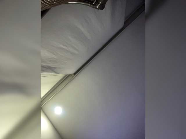 SallyeLeins live webcam show