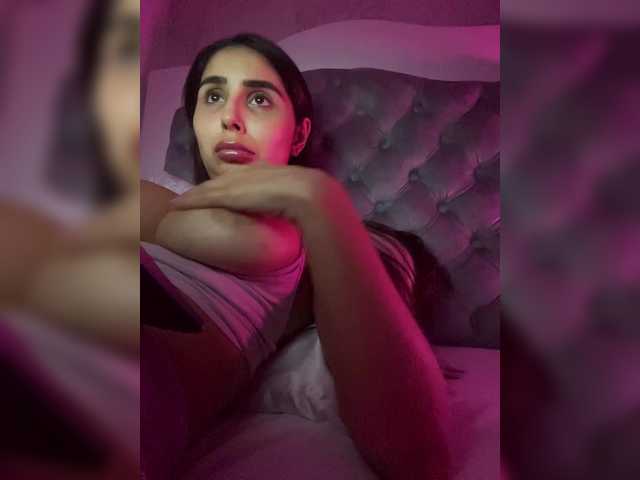 SallyeLeins live cam on BongaCams