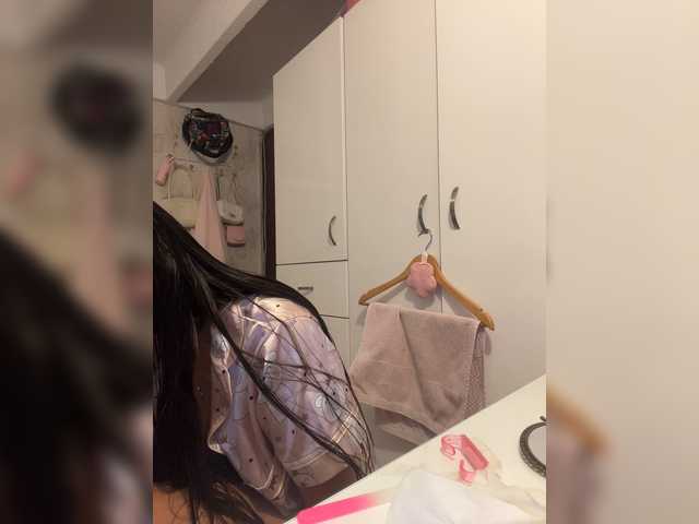 SallyeLeins live cam on BongaCams
