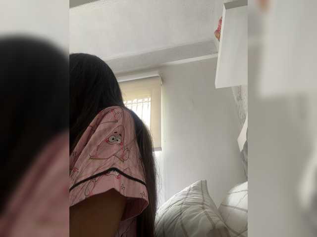 SallyeLeins live cam on BongaCams