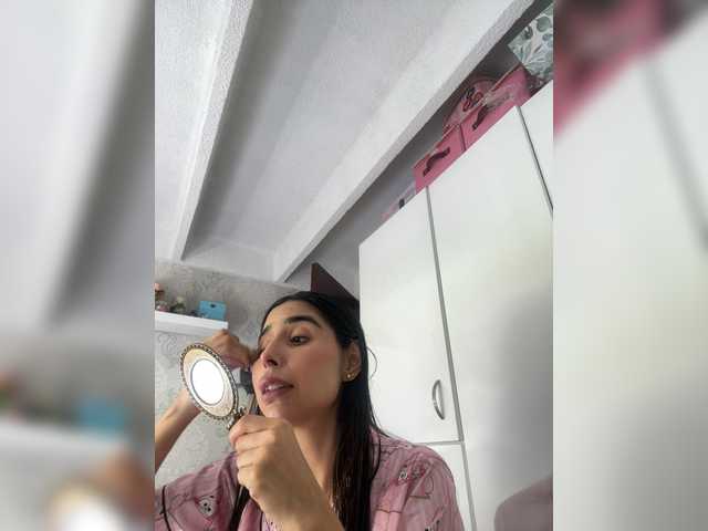 SallyeLeins live cam on BongaCams