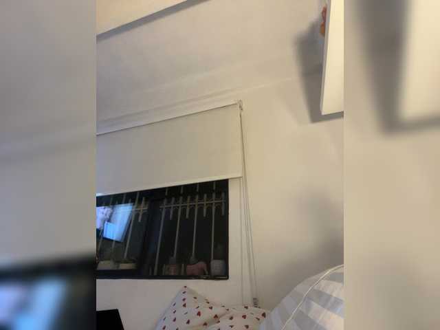 SallyeLeins's BongaCams show and profile