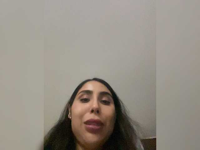  SallyeLeins chat room