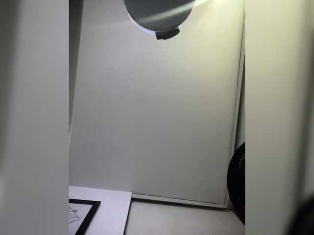 SallyeLeins live webcam show
