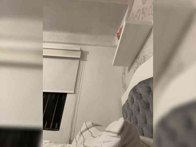 SallyeLeins webcam