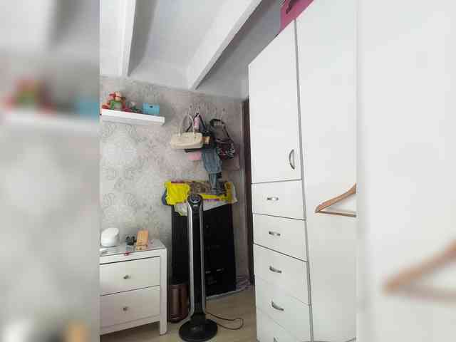 SallyeLeins webcam