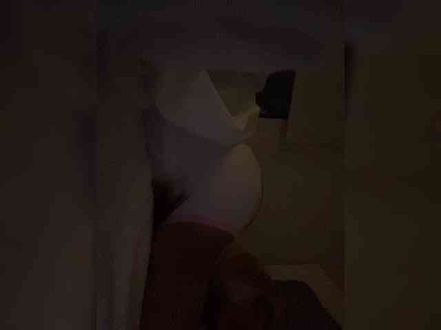 SallyeLeins webcam