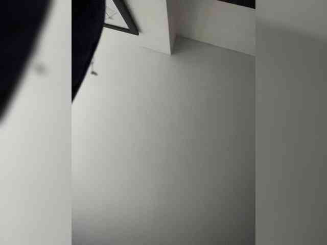 SallyeLeins webcam
