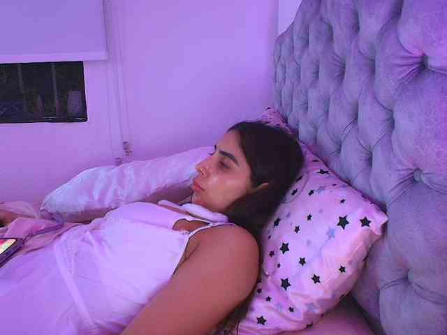 Modelo: SallyeLeins