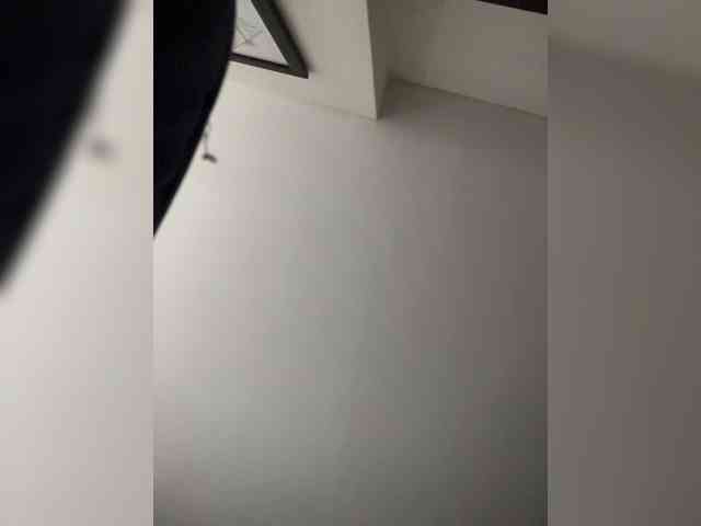 SallyeLeins webcam