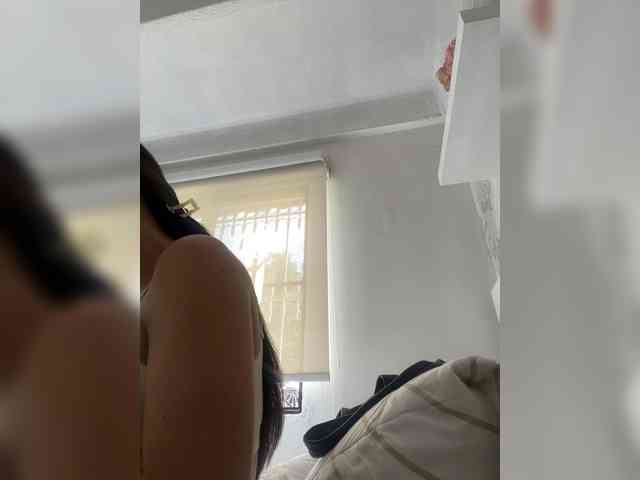 SallyeLeins webcam