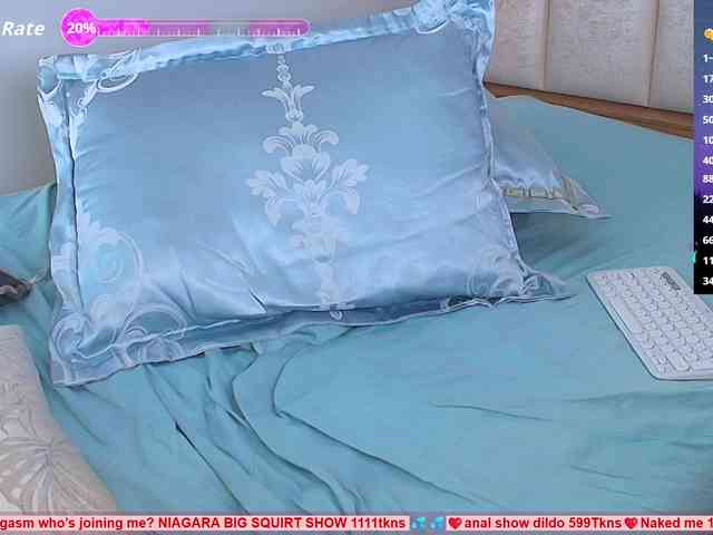 SallyeLeins webcam