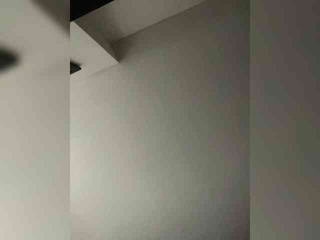 SallyeLeins webcam