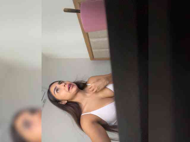 SallyeLeins webcam