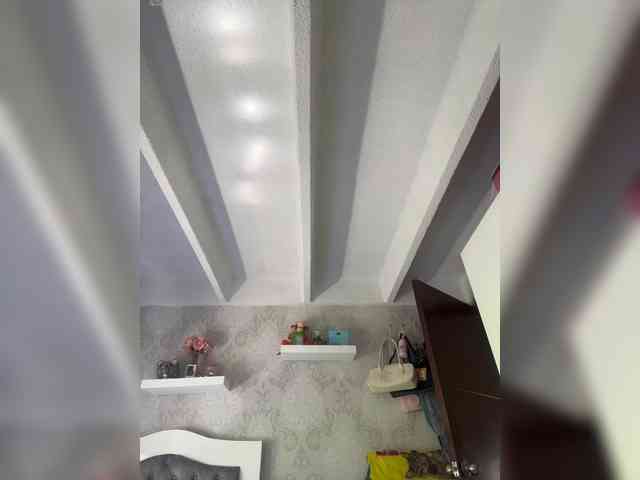 SallyeLeins webcam