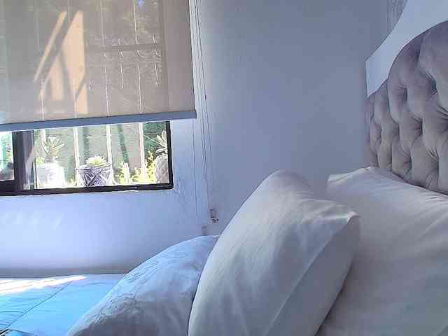SallyeLeins webcam