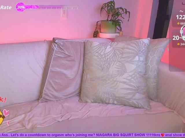 SallyeLeins webcam